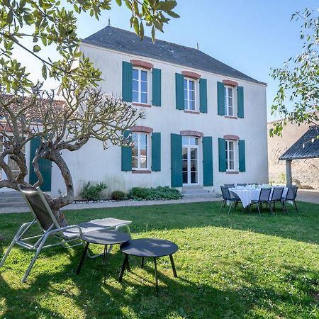 Demeure Familiale De Prefailles Pour 12 Personnes Villa Exterior photo