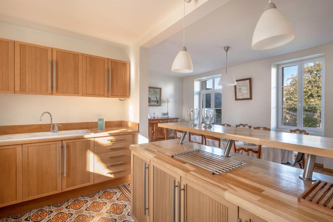 Demeure Familiale De Prefailles Pour 12 Personnes Villa Exterior photo